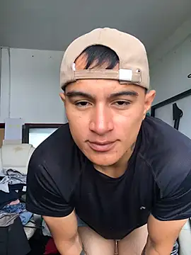 LiamDeep online show from May 16, 2:27 pm