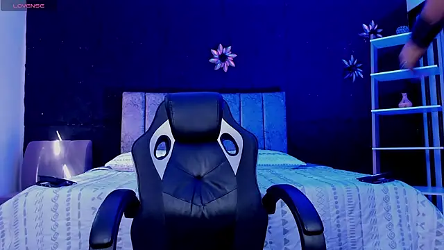 LiamDeep online show from June 23, 8:18 pm