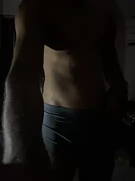 Snapshot of x7bong chatting on February 22, 10:30 pm x7bong online show from February 22, 10:30 pm