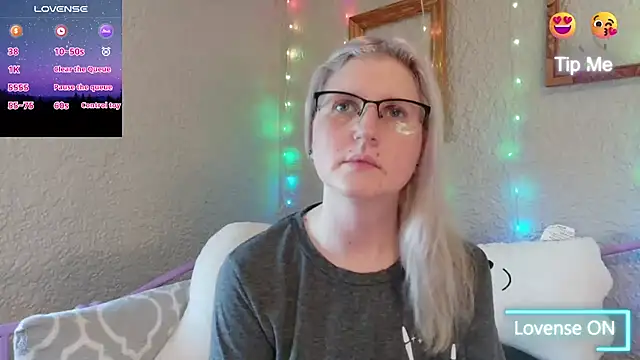 samanthamalichite online show from February 6, 1:47 pm