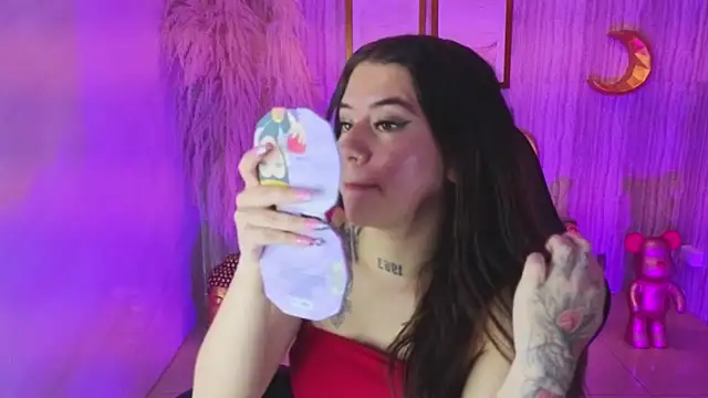 ivy lodge s online show from October 3, 8:17 pm