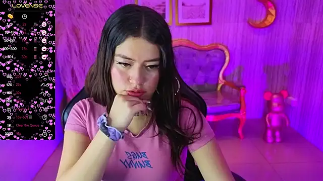 ivy lodge s online show from October 11, 8:07 pm