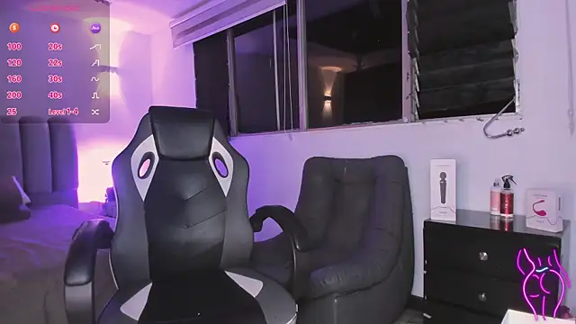 SkyThompson online show from November 30, 11:53 pm