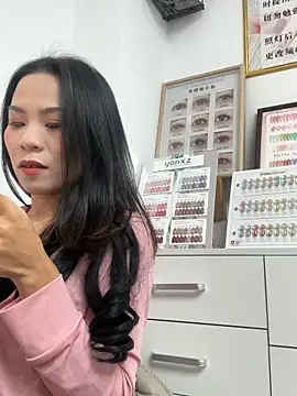 Baby-mmm online show from October 24, 7:16 am