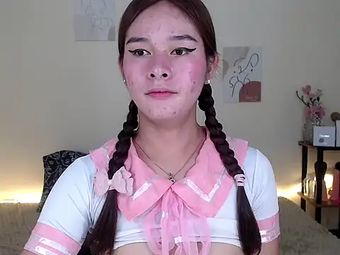 Snapshot of sassymimi69 chatting on October 11, 3:54 pm sassymimi69 online show from October 11, 3:54 pm