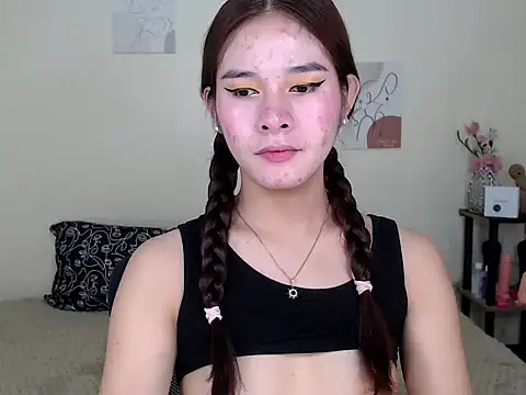 Snapshot of sassymimi69 chatting on October 16, 3:13 pm sassymimi69 online show from October 16, 3:13 pm