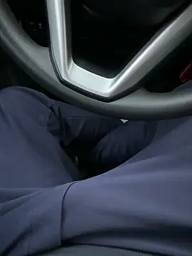 Snapshot of camboys_poyraz chatting on October 9, 2:59 pm camboys poyraz online show from October 9, 2:59 pm