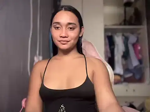 Snapshot of asian_cumstarrhian chatting on March 25, 9:26 am asian cumstarrhian online show from March 25, 9:26 am