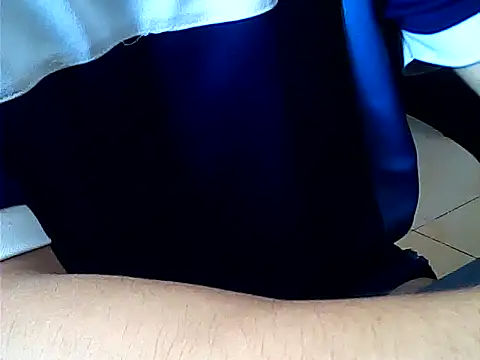 hotboydon2495 online show from September 12, 2:55 am