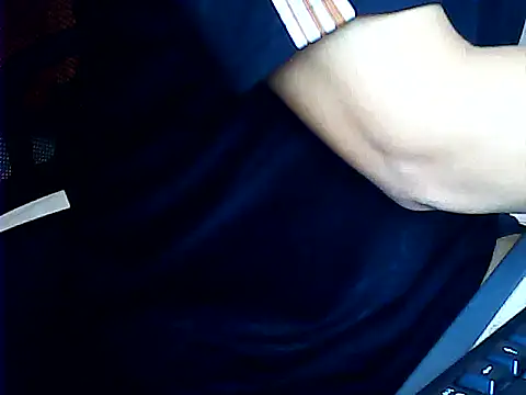 hotboydon2495 online show from September 28, 1:22 am