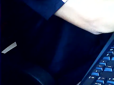 hotboydon2495 online show from October 13, 2:00 am