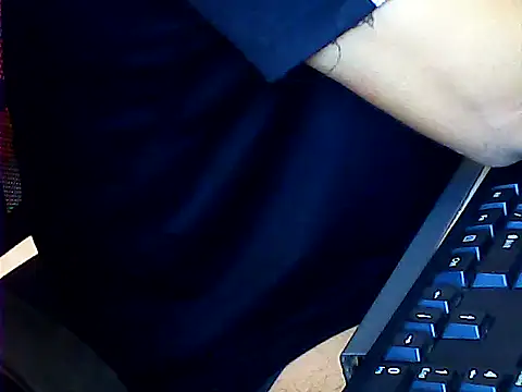 hotboydon2495 online show from October 17, 1:09 am