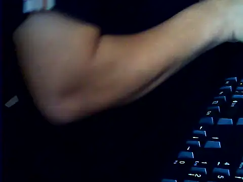 hotboydon2495 online show from November 1, 2:13 am