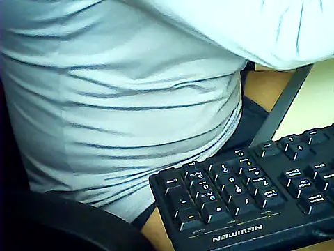 hotboydon2495 online show from November 4, 2:43 am