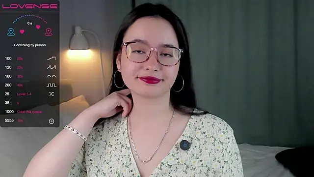 WildaBisom online show from October 16, 1:28 am