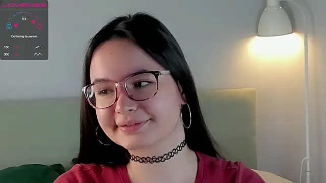 WildaBisom online show from October 26, 1:11 am