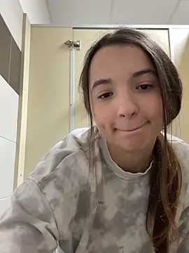 MissMay online show from September 17, 3:14 pm