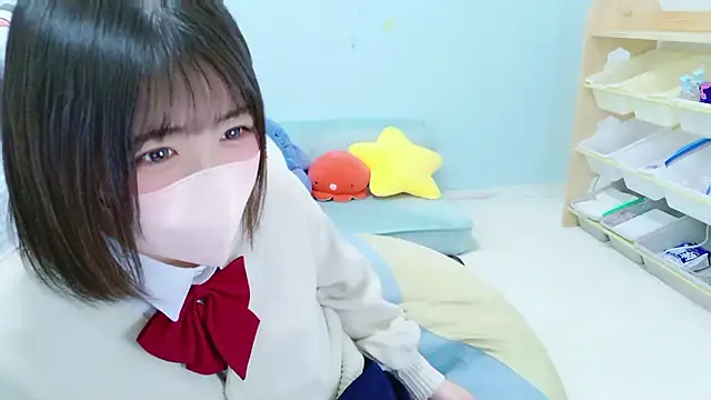 Hinata Sun online show from November 16, 11:27 am