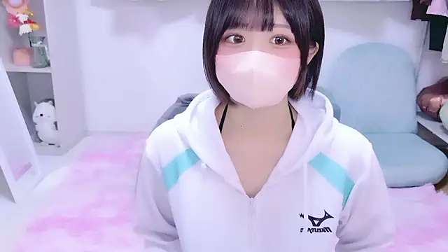 Hinata Sun online show from March 14, 5:29 pm