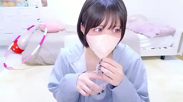 Hinata Sun online show from May 14, 12:28 am