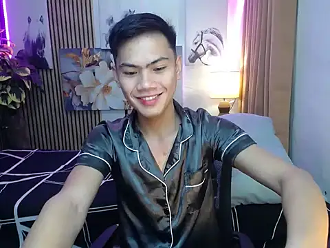 alex cummer online show from December 13, 8:36 pm