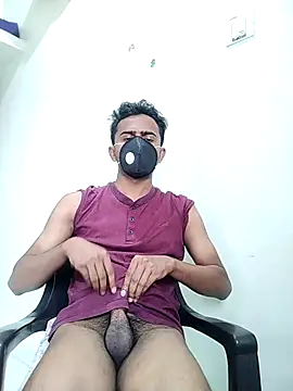 Snapshot of Hairy_guy09 chatting on October 9, 7:50 am Hairy guy09 online show from October 9, 7:50 am