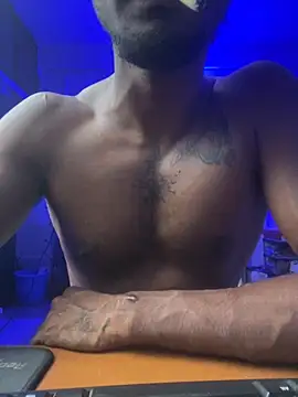 Snapshot of 0mniscient chatting on October 22, 7:24 pm 0mniscient online show from October 22, 7:24 pm