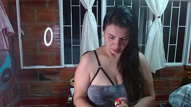 Milf Fantassyy online show from October 4, 11:14 pm