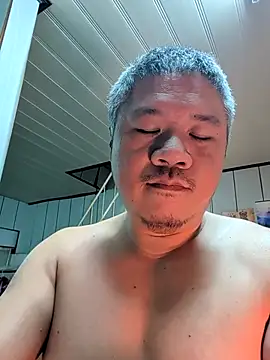 Snapshot of TsubasaTa chatting on April 6, 1:45 pm TsubasaTa online show from April 6, 1:45 pm