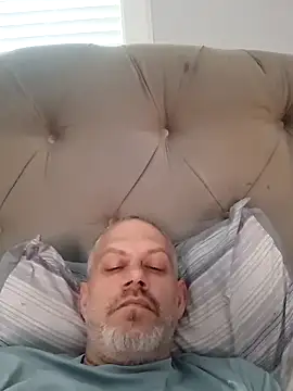 Snapshot of gpjr80 chatting on March 26, 2:55 pm gpjr80 online show from March 26, 2:55 pm