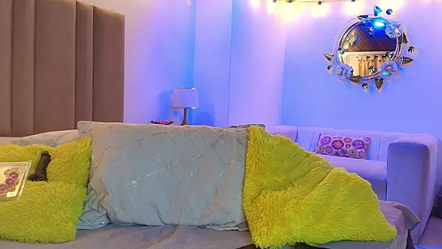 camilo nom online show from October 9, 4:21 am