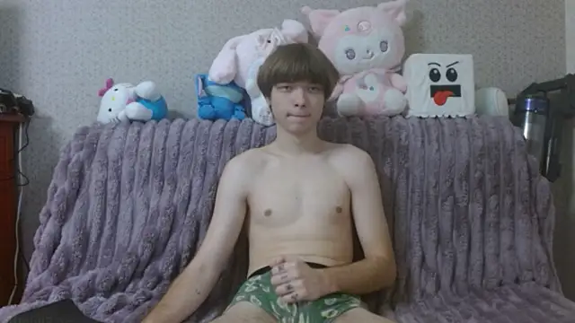 Snapshot of hilt_on_ chatting on October 21, 7:20 am hilt on  online show from October 21, 7:20 am