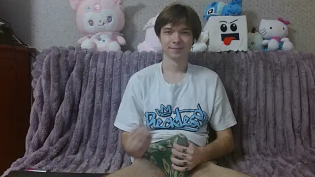 Snapshot of hilt_on_ chatting on October 26, 8:42 am hilt on  online show from October 26, 8:42 am