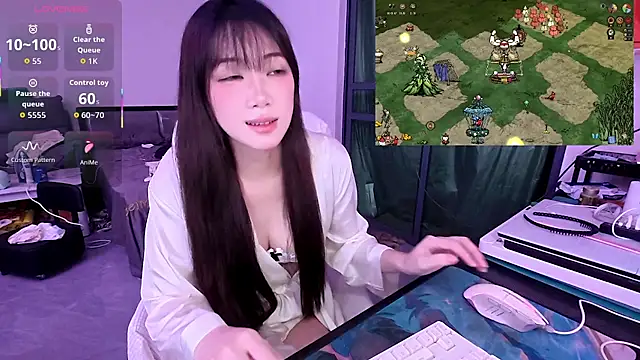 Snapshot of Linbaibai chatting on November 5, 4:40 pm Linbaibai online show from November 5, 4:40 pm