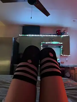 littiekitty online show from October 13, 3:01 pm