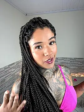 Snapshot of xbigpeach chatting on January 8, 2:47 am xbigpeach online show from January 8, 2:47 am