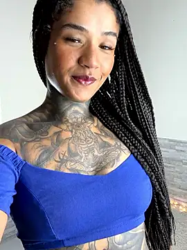 Snapshot of xbigpeach chatting on January 9, 3:31 am xbigpeach online show from January 9, 3:31 am