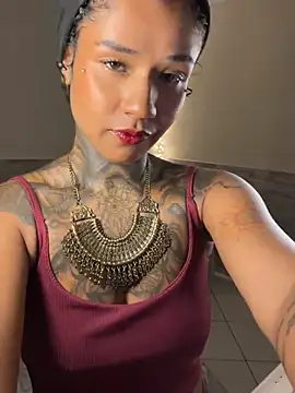 Snapshot of xbigpeach chatting on February 23, 9:34 pm xbigpeach online show from February 23, 9:34 pm