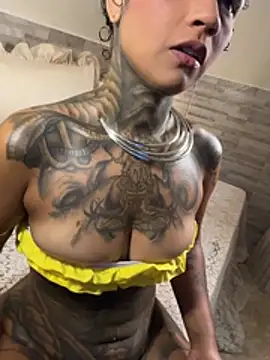 Snapshot of xbigpeach chatting on March 16, 5:44 am xbigpeach online show from March 16, 5:44 am