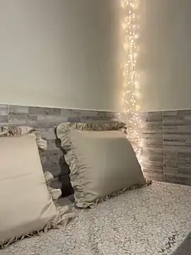 Snapshot of xbigpeach chatting on March 17, 2:16 am xbigpeach online show from March 17, 2:16 am