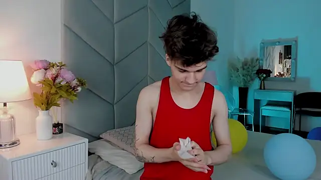 Willie Miler online show from September 25, 5:33 am