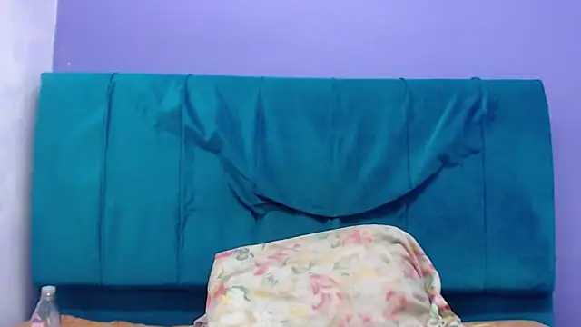 andrealopezcm101 online show from February 22, 12:47 pm