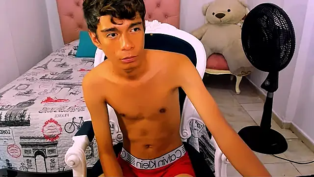 max sweett online show from September 16, 2:34 am