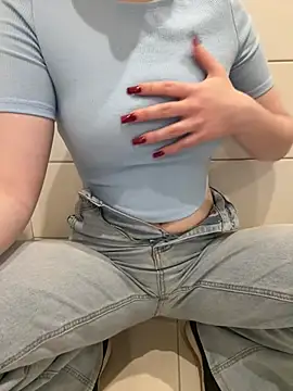 Cumonmme online show from January 16, 8:13 pm