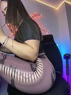 Amelia laurent online show from March 26, 10:59 pm