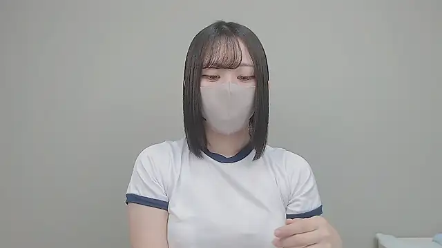 Sakura sweety online show from October 12, 9:30 am