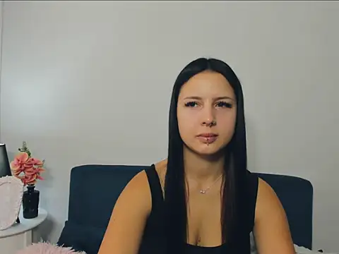 TaliaAdorable online show from October 3, 6:21 am