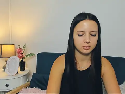 TaliaAdorable online show from October 8, 12:25 pm