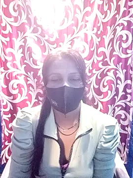 Snapshot of Sexy_Ruby04 chatting on October 17, 6:10 pm Sexy Ruby04 online show from October 17, 6:10 pm