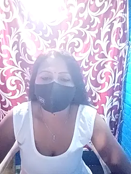 Snapshot of Sexy_Ruby04 chatting on October 29, 9:33 am Sexy Ruby04 online show from October 29, 9:33 am